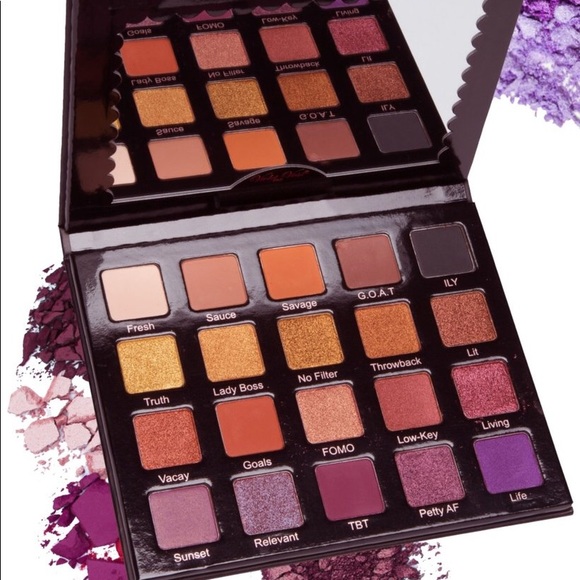 💗VIOLET VOSS Hashtag Pro Eyeshadow Palette - Picture 3 of 14